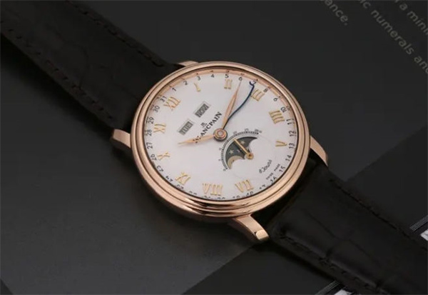 宝珀腕表磕碰了处理办法详解(图) 宝珀腕表磕碰了处理办法详解(图)