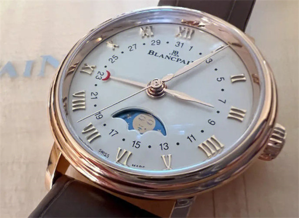 宝珀怎么上发条(图) 宝珀怎么上发条(图)